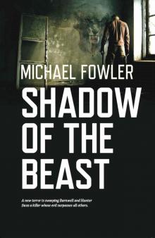 Shadow of the Beast: A DS Hunter Kerr Novel