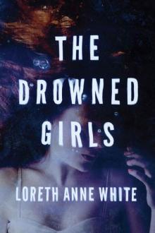 The Drowned Girls (Angie Pallorino Book 1)