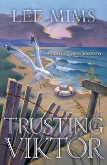 Trusting Viktor (A Cleo Cooper Mystery)