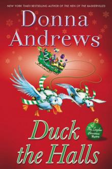 Duck the Halls: A Meg Langslow Mystery (Meg Langslow Mysteries)