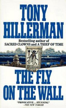 Tony Hillerman - The Fly on the Wall